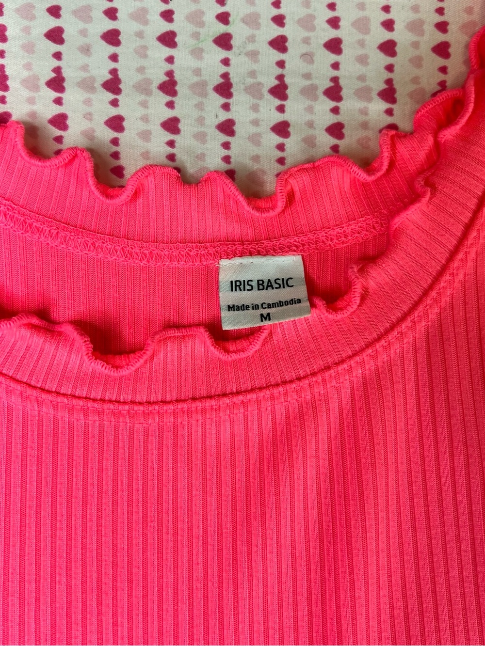 Iris Basic Hot Pink Ribbed Ruffle Trim Camisole - Picture 4 of 6
